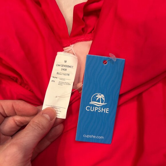 NWT Plunging Ruched One Piece Swimsuit Women Vibrant Red Medium Cupshe - Picture 5 of 16